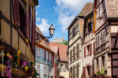 Fototapeta Naklejka Na Ścianę i Meble -  the colorful streets of Alsace Ribeauvillé