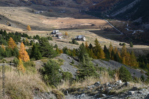 Lac noir du Chenaillet (Cervières) photo