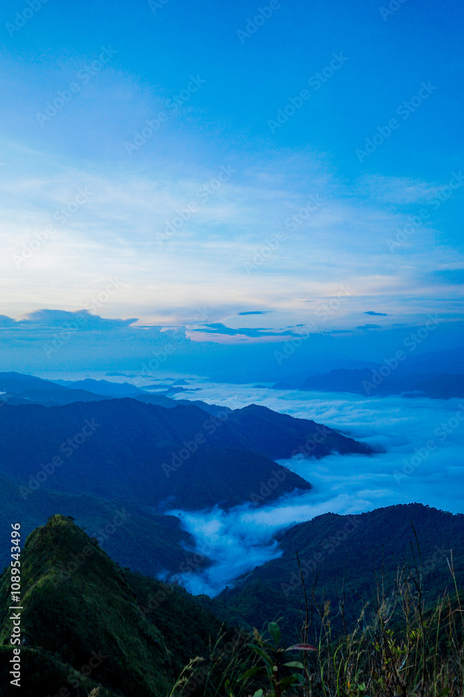Breathtaking sunrise over misty mountains nature photography scenic viewpoint serene environment outdoor adventure Breathtaking sunrise over misty mountains nature photography scenic viewpoint serene environment outdoor adventure