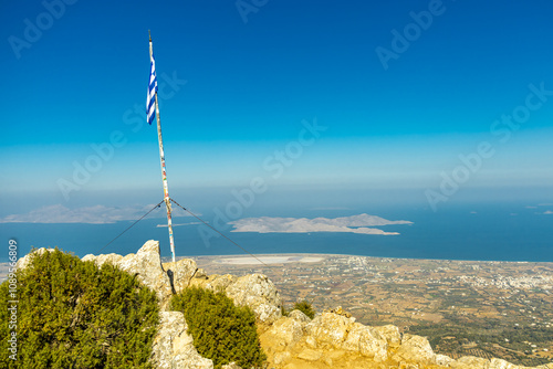 Wanderung auf den höchsten Punkt der griechischen Insel Kos in der Süd Ägäis - dem Mount Dikeos - Griechenland  photo