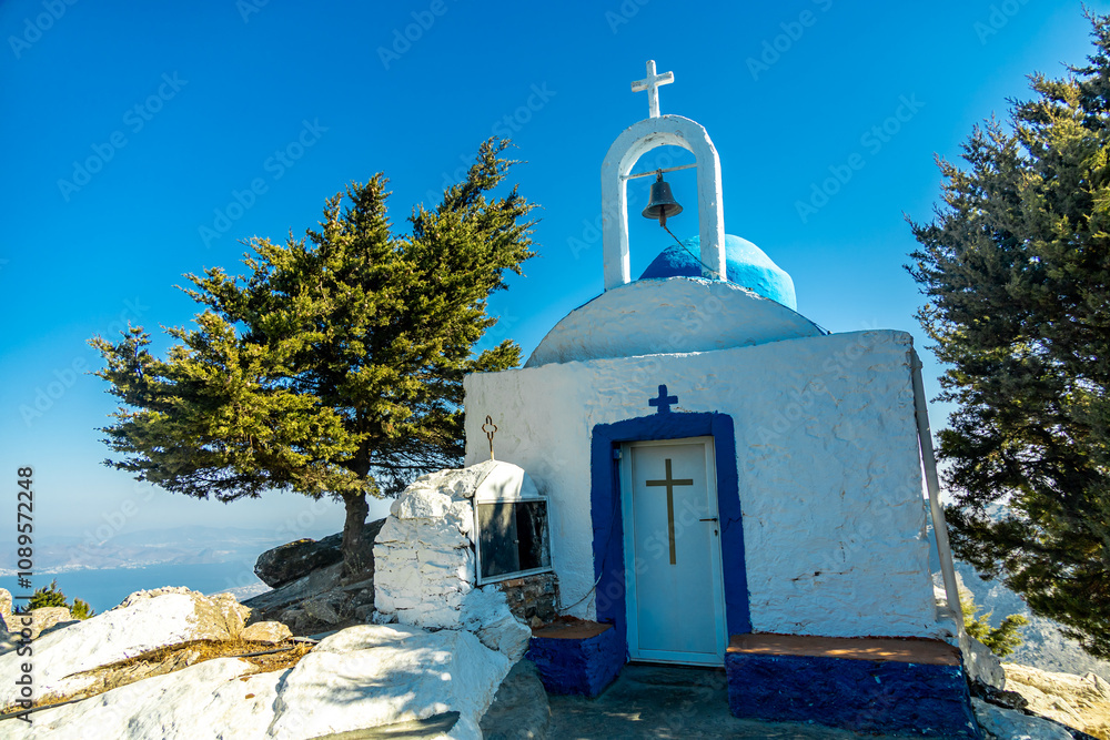 Wanderung auf den höchsten Punkt der griechischen Insel Kos in der Süd Ägäis - dem Mount Dikeos - Griechenland