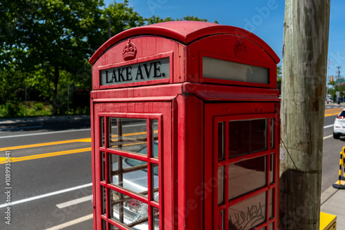 Red telephone box