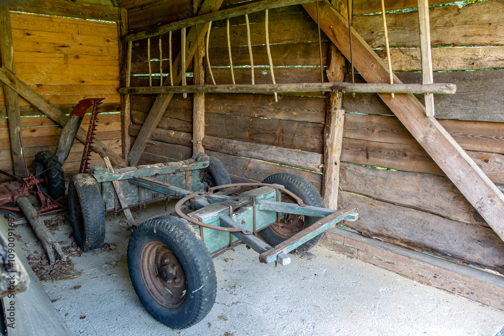 Fototapeta premium Wooden chassis in the old barn
