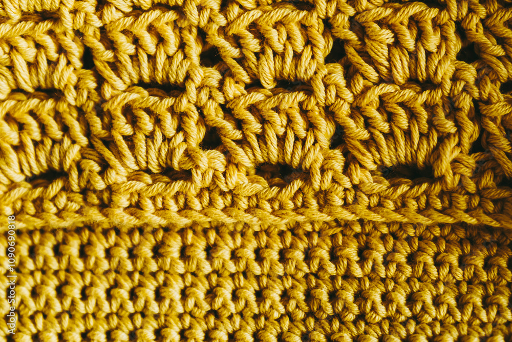 Close-up sur motif de mailles tricotées au crochet - Artisanat crochet avec laine coton jaune