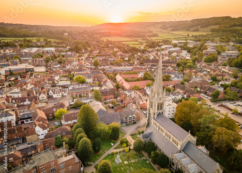 Cuadro en lienzo Dorking, Surrey- Aerial view of Dorking residential area