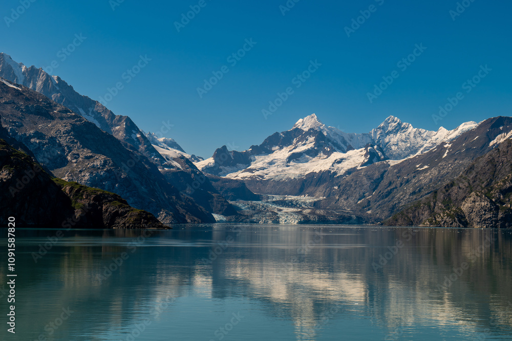 Fototapeta premium Scenic Alaska Mountain Range