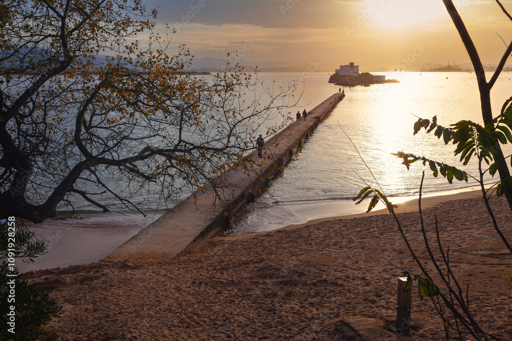 Pathway to Endless Horizons