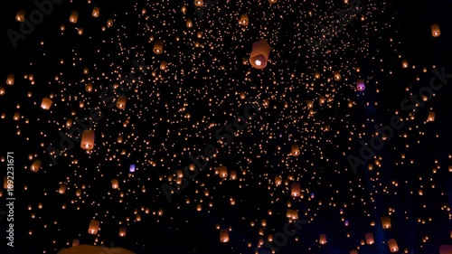 lanterns at the Yi Peng Festival in Chiang Mai,2Clip.