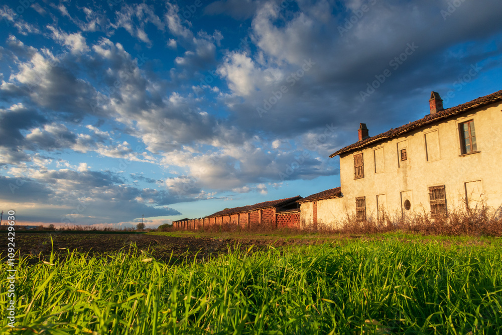 Farm Po Valley fields field landscape panorama