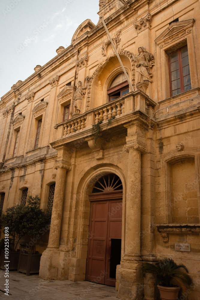 Obraz premium Historisches Gebäude in Mdina