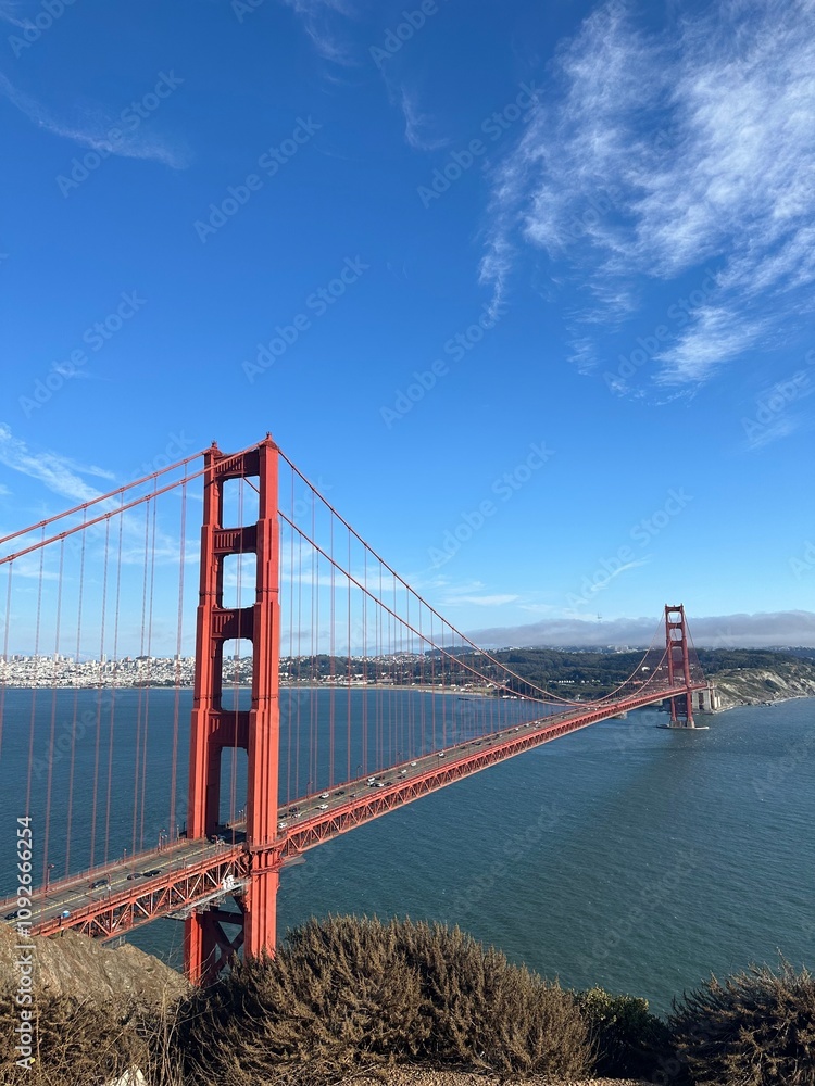 Fototapeta premium Golden Gate Bridge - San Francisco.
