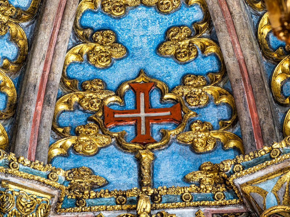 Fototapeta premium Interior view at the Charola of the Convent of Christ, magnificent Knights Templar architecture at Tomar Portugal