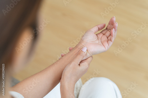 Wallpaper Mural Close-up shot of human hands suffering from ligament inflammation on the palm. Torontodigital.ca