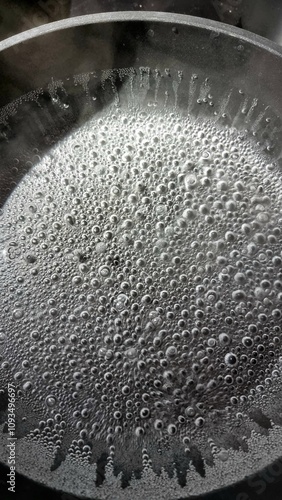 Obraz na plátne boiling water in a pot
