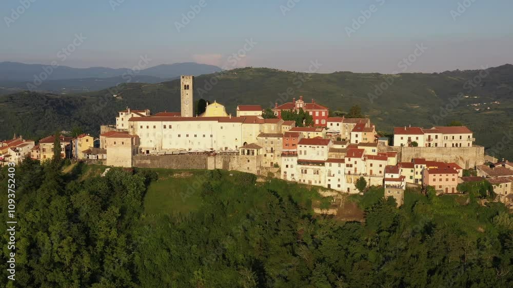 Motovun Village in Croatia. It is a village and a municipality in central Istria, Croatia. In ancient times, both Celts and Illyrians built their fortresses at the location of present day Motovun VIII Motovun Village in Croatia. It is a village and a municipality in central Istria, Croatia. In ancient times, both Celts and Illyrians built their fortresses at the location of present day Motovun VIII