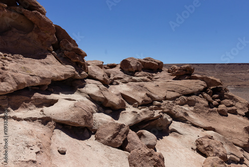 formaciones rocosas en el árido desierto de Atacama, Chile, yerbas buenas, San Pedro de Atacama photo