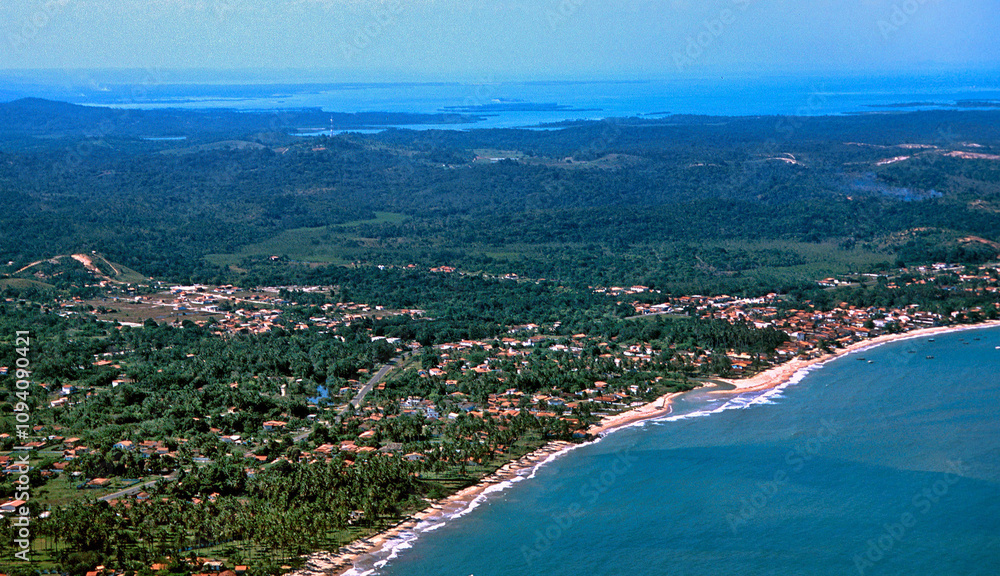 Fototapeta premium Aérea de Cacha-Pregos, Itaparica, Bahia. 