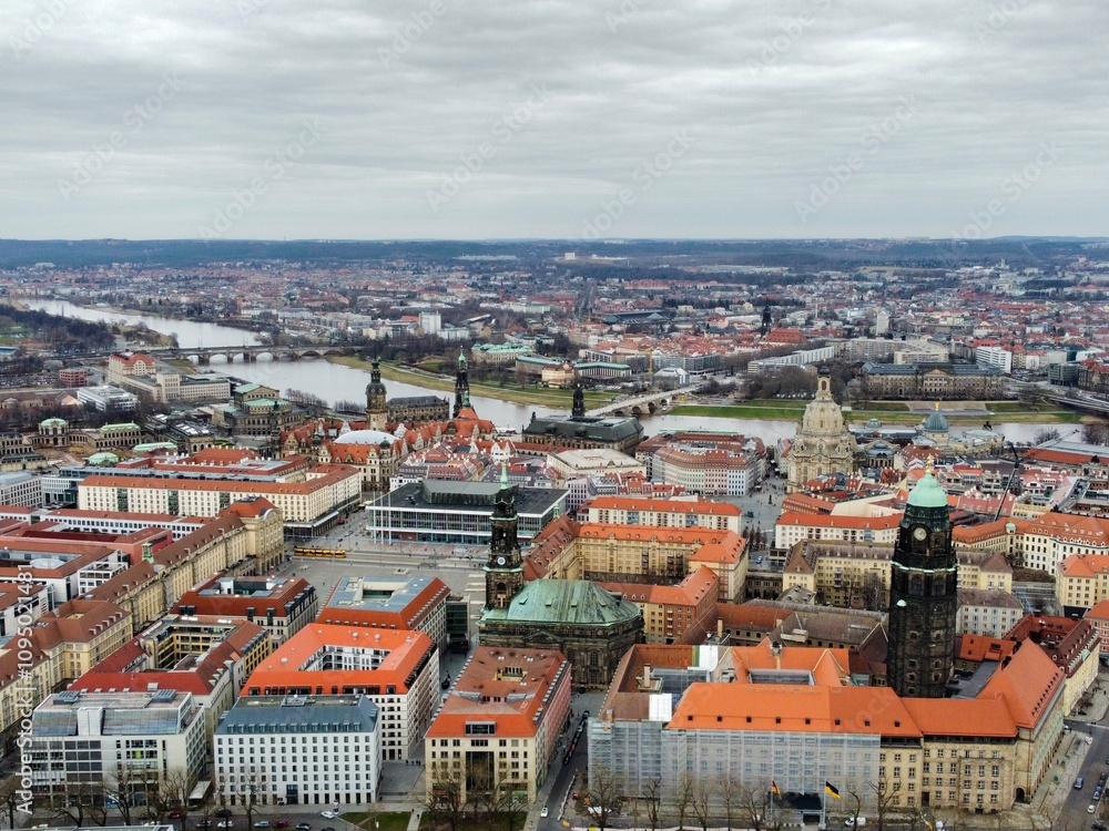 Naklejka premium the city view of Dresden, Germany