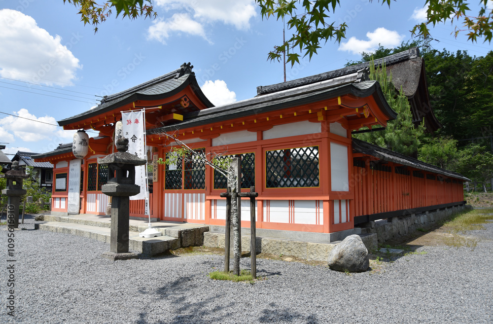 Obraz premium 宇治神社 本殿 京都府宇治市