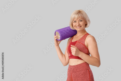 Sporty beautiful mature hap...