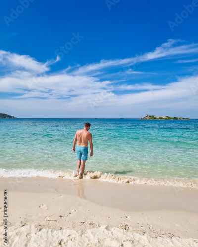 Enjoying the Serene Waters of Samae San Island in Thailand Stunning Tropical Paradise