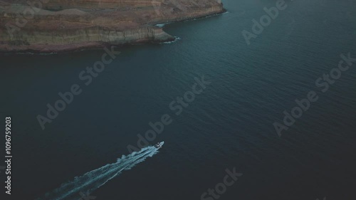 vistas aereas con drone de las costas de canarias 