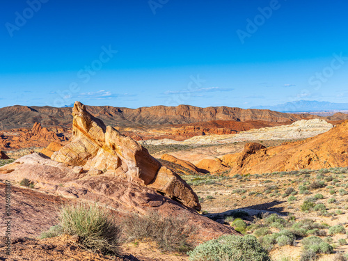 Das Valley of Fire und seine wunderschönen Felsen photo