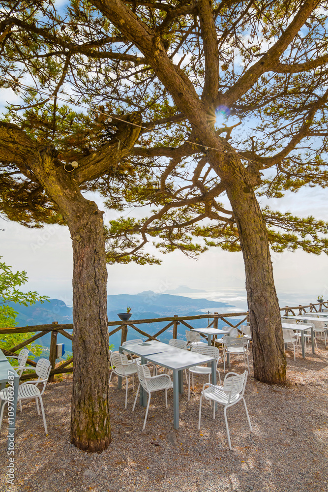 The photo offers a panoramic view of Naples from Monte Molare, overlooking the city and coastline from the water side, with stunning scenery of urban landscapes set against the vast sea and sky.