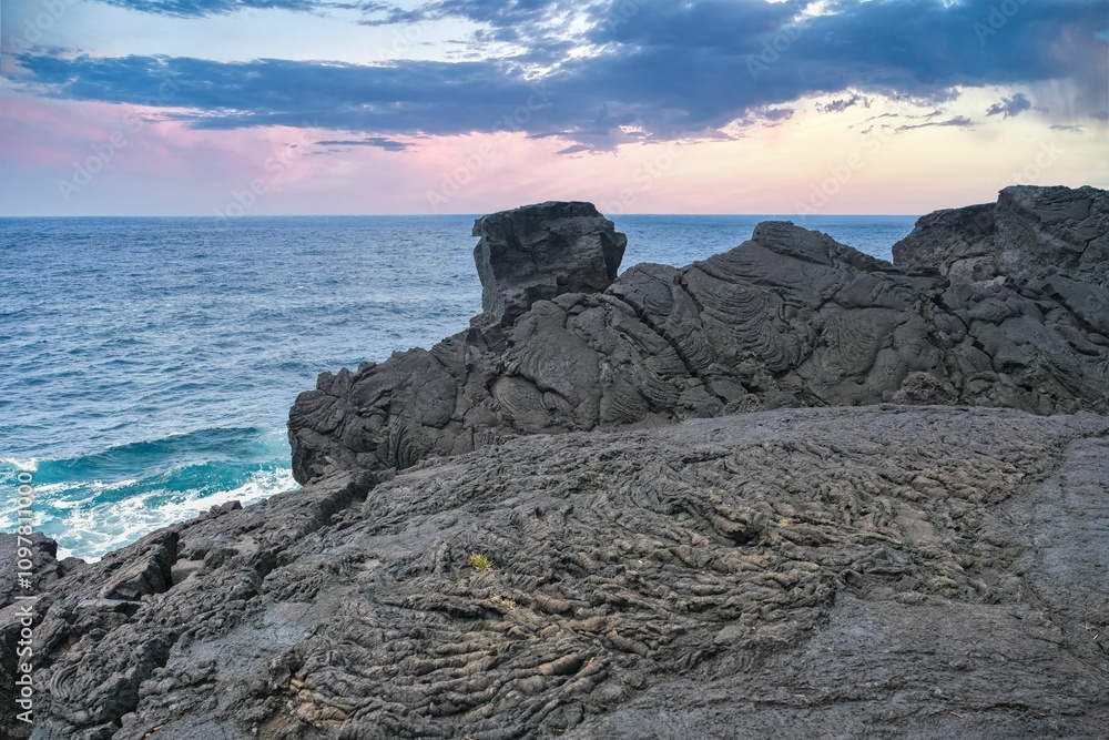 La Reunion, cliff formed by ancient lava on the sea
La Reunion, cliff formed by ancient lava on the sea