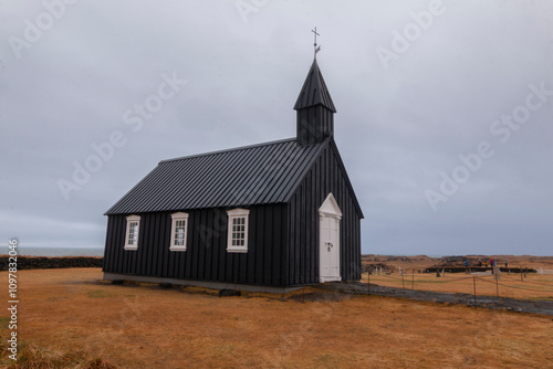 Black church for Slash to play the guitar