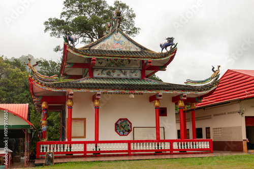 A colourful Asian temple showcasing traditional architectural beauty and design elements