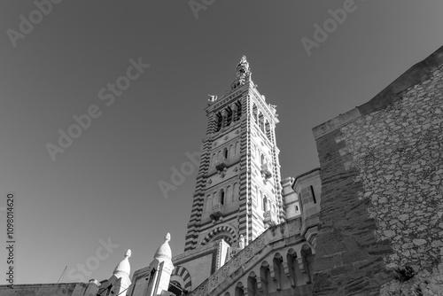Basilica of Notre-Dame de l...