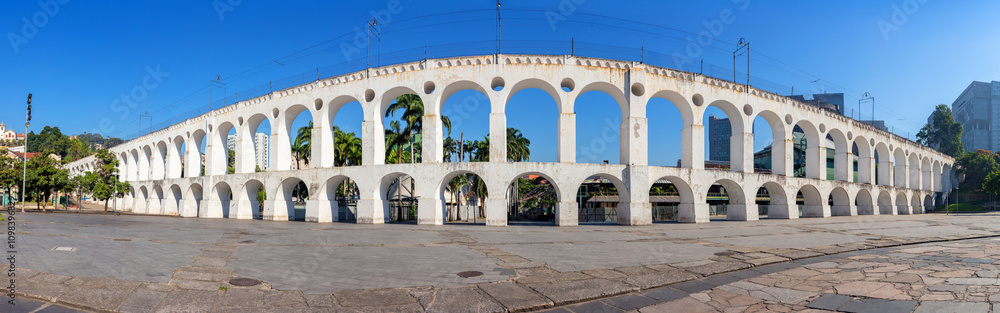 Naklejka premium Famous Lapa Arches (Lapa Arch), Urban landscape in the city of Rio de Janeiro. Architecture and historic landmark of Rio de Janeiro, Brazil