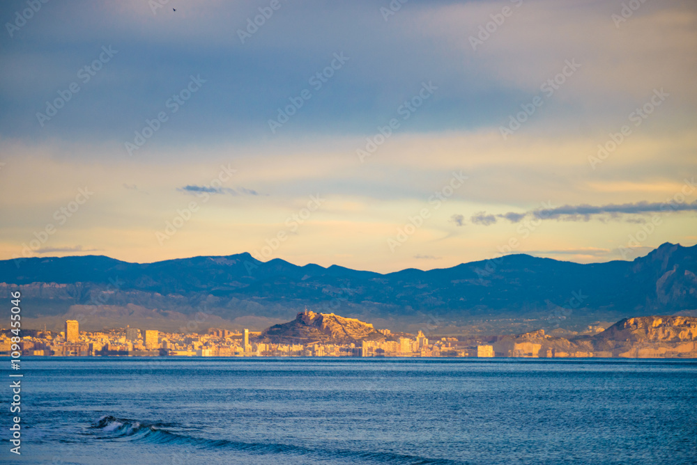 Obraz premium Coastal landscape with Alicante city, Spain