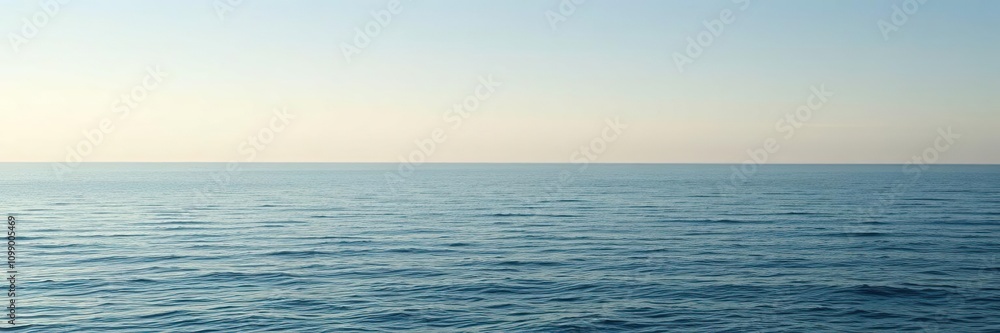 Obraz premium Elegant gold brushstrokes on a tranquil ocean horizon, sea scene, water feature