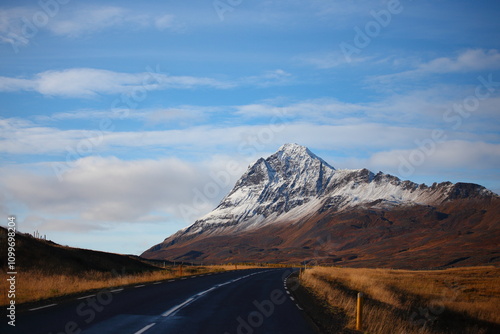 Bild auf Leinwand Iceland's Song of Ice and Fire