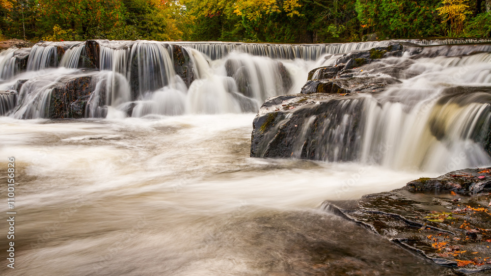 Fototapeta premium Cascades Bond Falls Scenic Site Ontonagon River Michigan