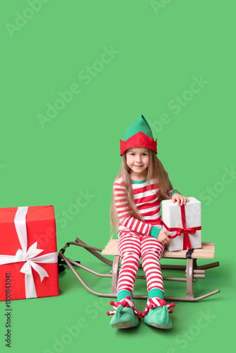 Cute little girl in elf cos...