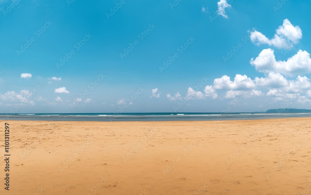 Fototapeta premium Empty Beach Under a Sunny Sky