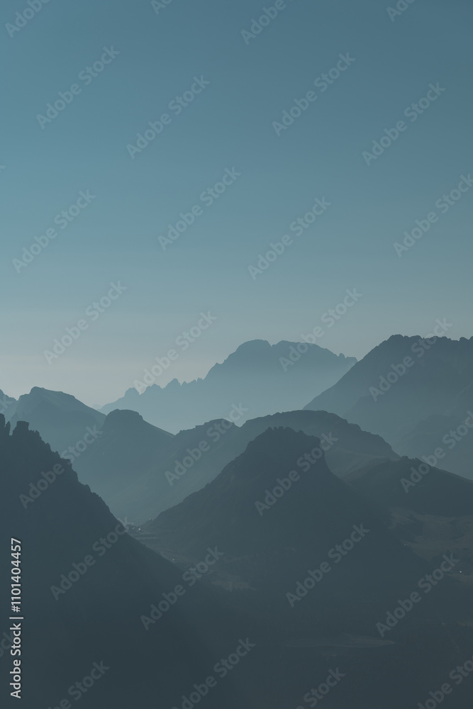 Fototapeta premium Experience the Breathtaking Views of the Dolomites A Truly Serene and Majestic Mountain Landscape Awaits You