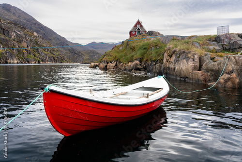 Obraz na płótnie Assaqutaq, abandoned village in Western Greenland w salonie