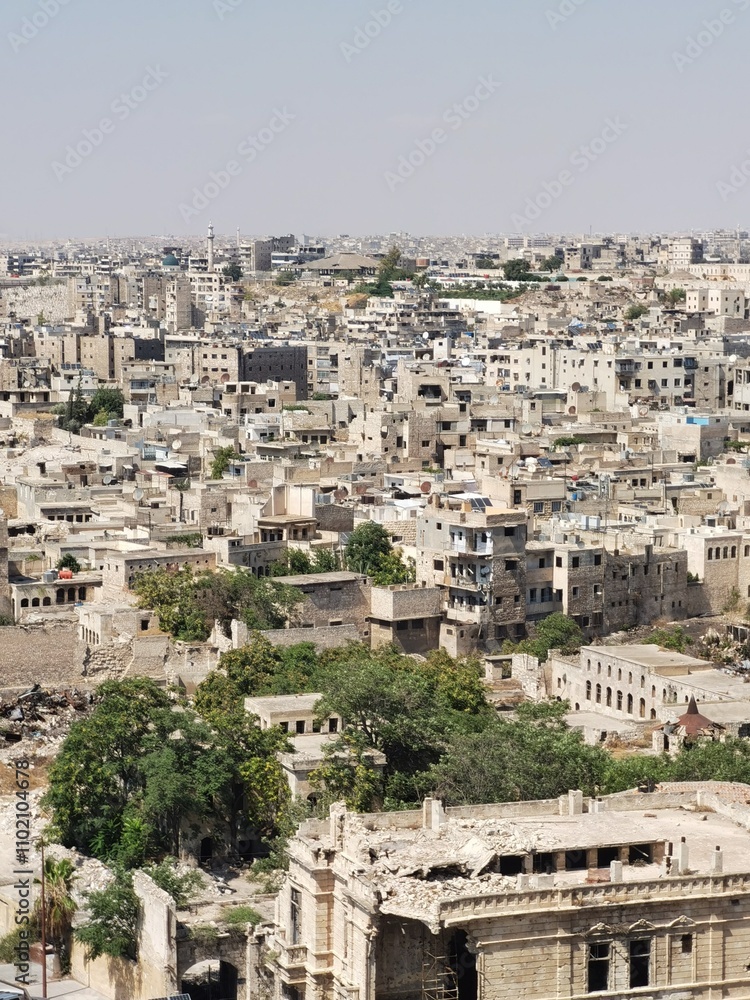Obraz premium The Aleppo city view after war in Syria