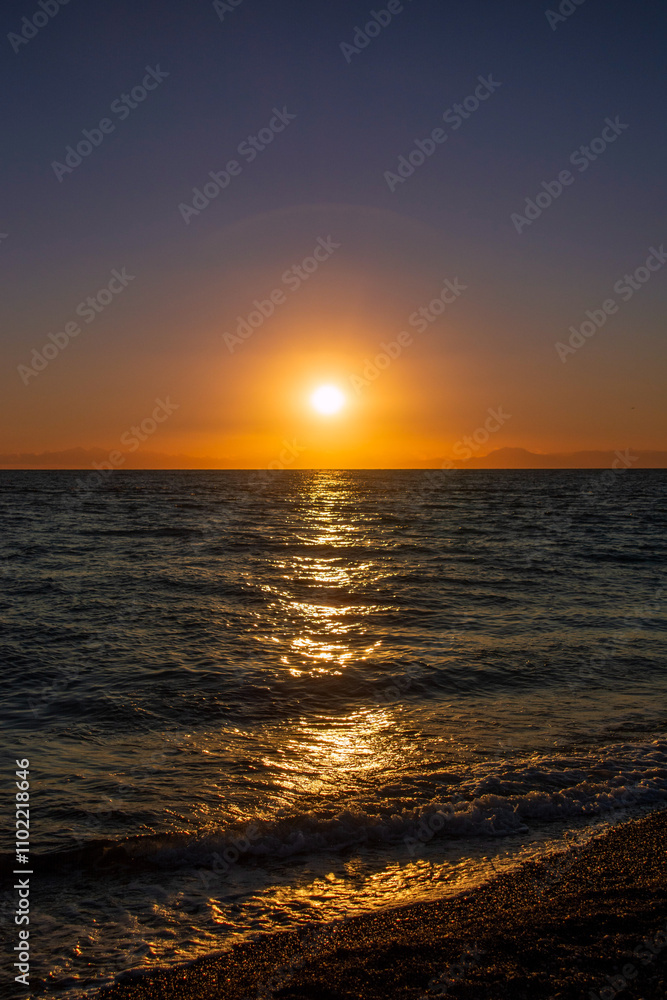 Naklejka premium sunset on the sea