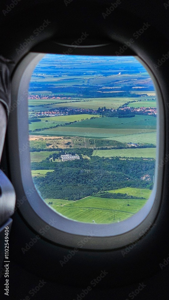 Fototapeta premium view from airplane window