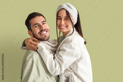 Loving couple in winter clo...