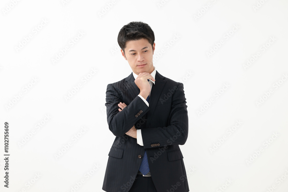 考えるビジネスマン 考えるビジネスマン
