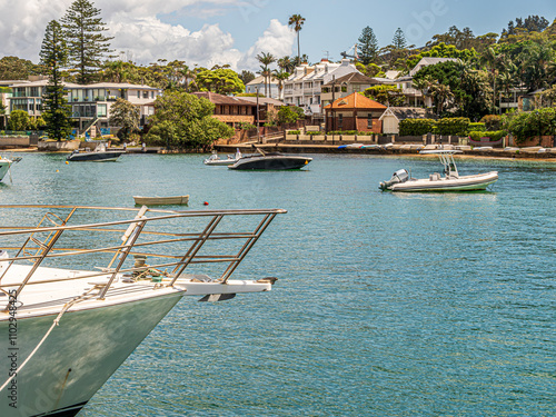 Fototapeta Naklejka Na Ścianę i Meble -  Watsons Bay Left Side Anchorage