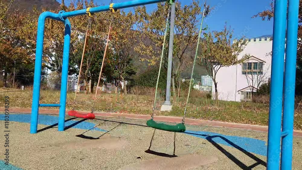An Afternoon in a Quiet Playground, the Swing2 An Afternoon in a Quiet Playground, the Swing2