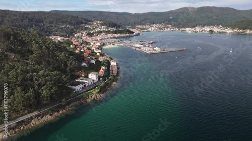 Faro de Rebordiño en Muros Galicia