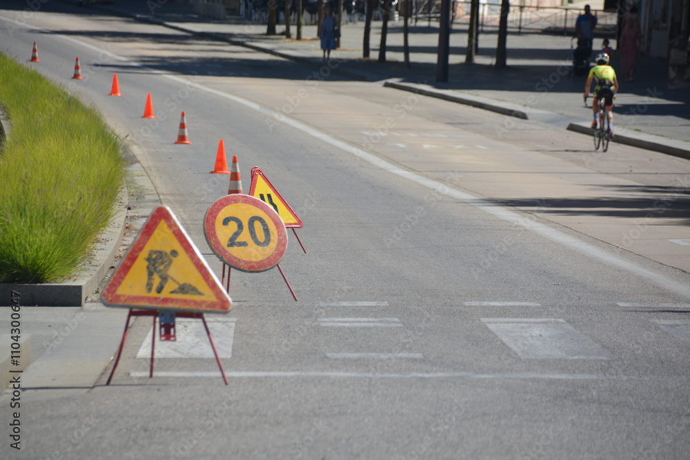 Señalización en una carretera en obras